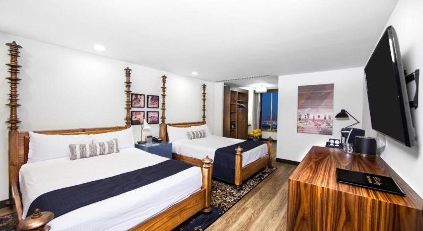 El Cortez & Casino - 21 And Over Only (adults Only) Las Vegas