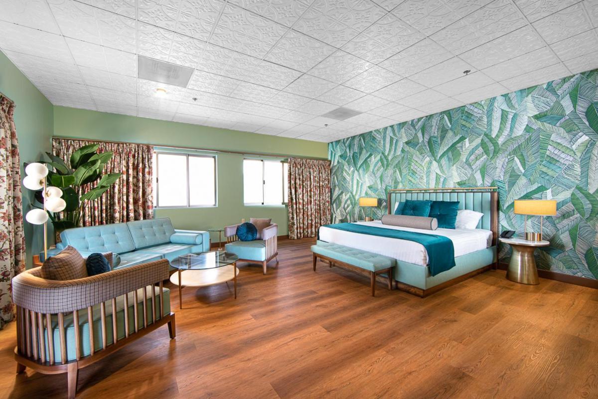 Hotel El Cortez & Casino - 21 And Over Only (adults Only) 3*